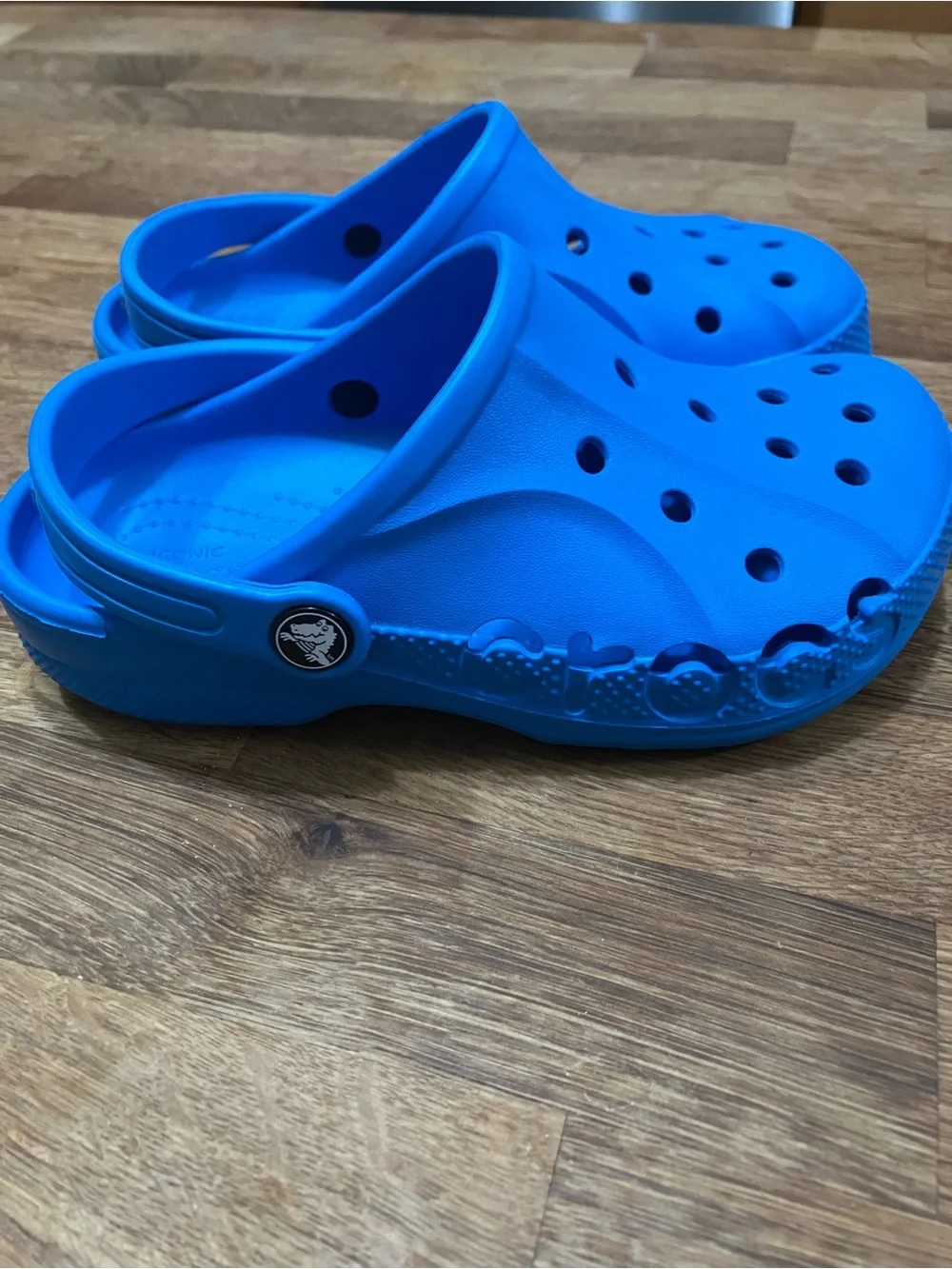 CROCS Kids Bright Blue Classic Water Clogs with Heel Strap